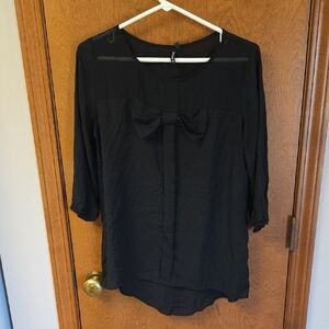 Semi Sheer Bow Top Lg